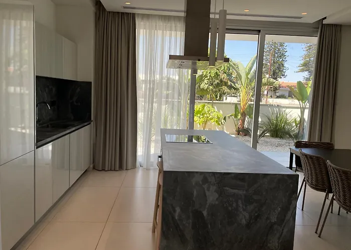 Napa Seaview - 2 فيلة